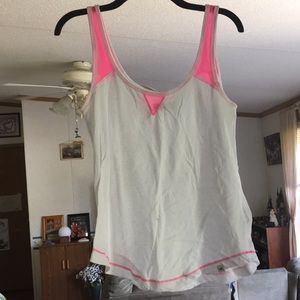 White Hollister tank top with hot pink mesh